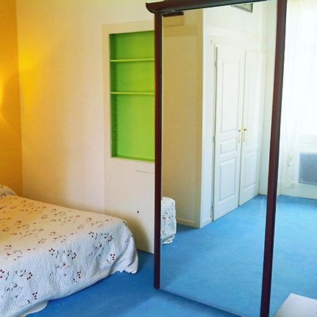 T2 A Pied De Plage Sur Ancien Hotel Chic, Samedi A Samedi Сен-Жан-де-Люз Екстер'єр фото
